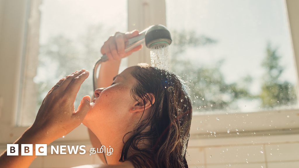 காலை அல்லது இரவு இரண்டில் எப்போது குளிப்பது உடல் நலனுக்கு சிறந்தது?