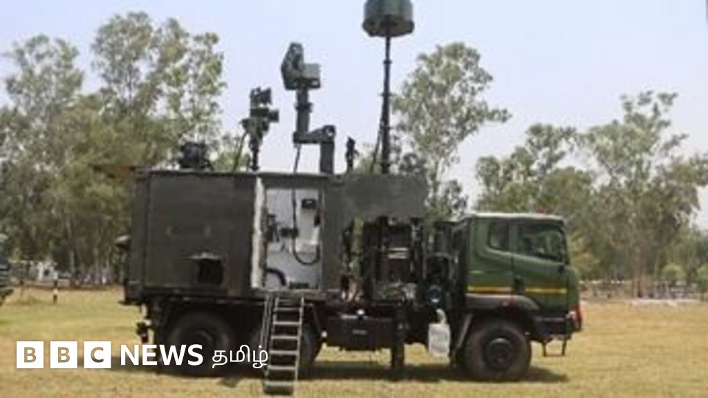 வான்பாதுகாப்பில் புதிய வரலாறு -  முப்படைகளையும் இணைத்து செயல்பட்ட 'ஆகாஷ்தீர்' 