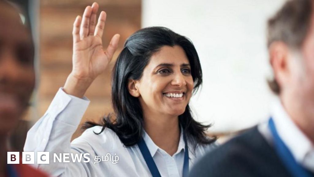 பெண்கள் பொதுவெளியில் கேள்வி கேட்க தயங்குகிறார்களா?