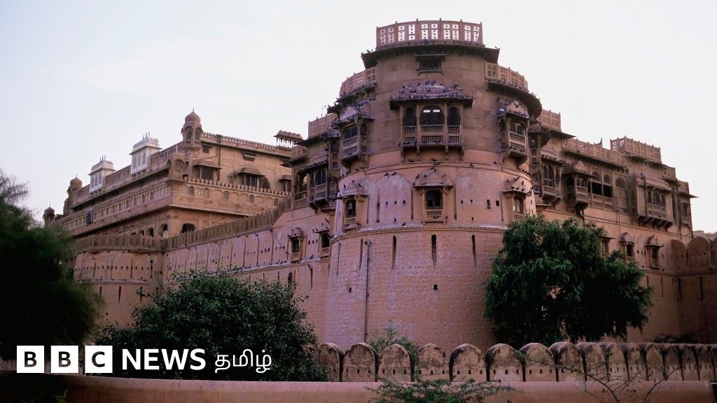 பாகிஸ்தானுடன் இணையும் நவாப் விருப்பத்திற்கு மாறாக 'ஜூனாகத்' இந்தியாவுடன் இணைந்த கதை