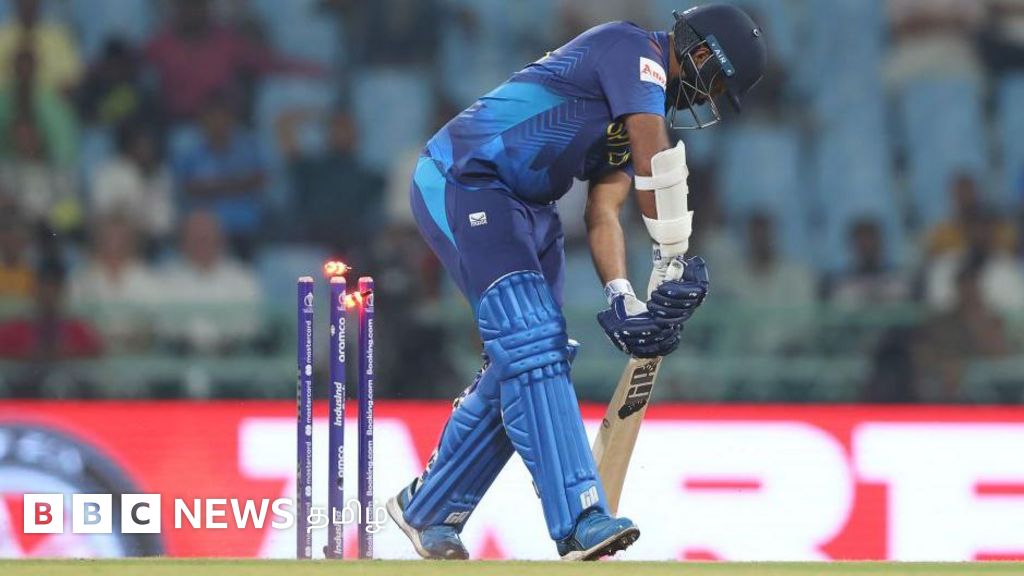 பாகிஸ்தானை போல இலங்கை வீரர்கள் சரிந்தது ஏன்?