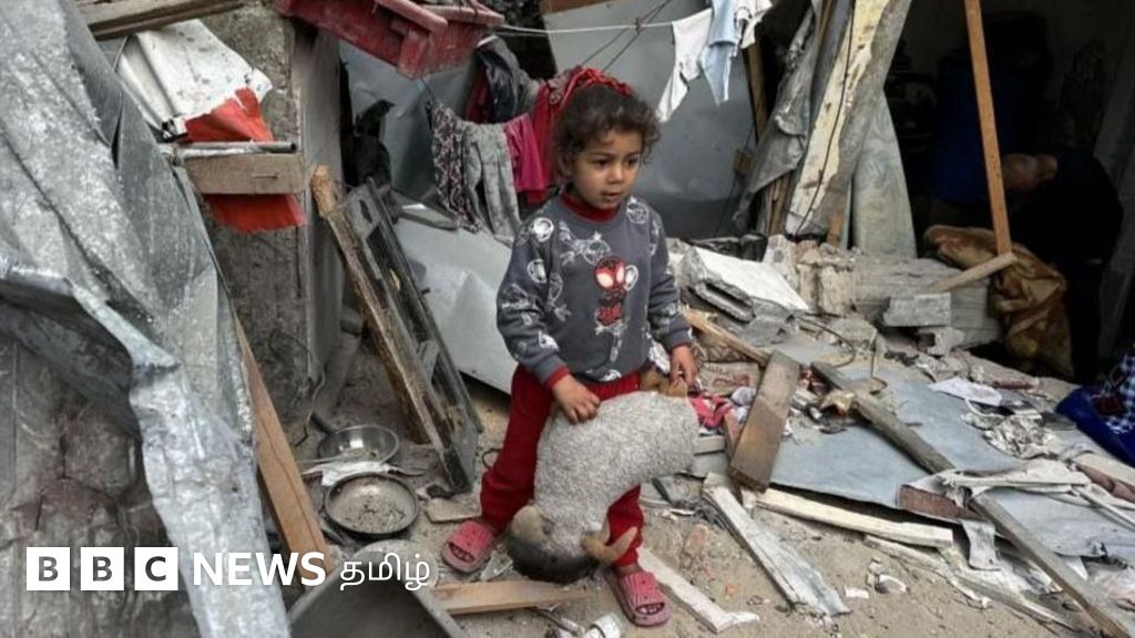 காஸாவில் இஸ்ரேல் மீண்டும் வான்வழித் தாக்குதல் - 330 பேர் கொல்லப்பட்டதாக தகவல்