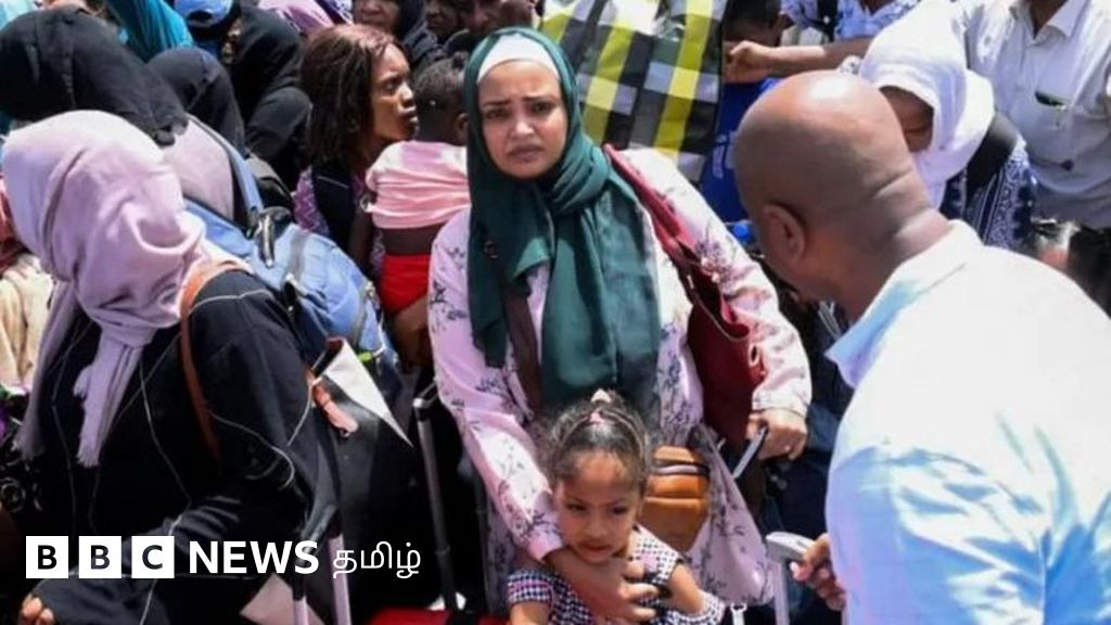 சூடானிலிருந்து ஆயிரக்கணக்கானோர் ஒரே நேரத்தில் தப்பிச்செல்ல குவிவதால் தத்தளிக்கும் துறைமுக நகரம்