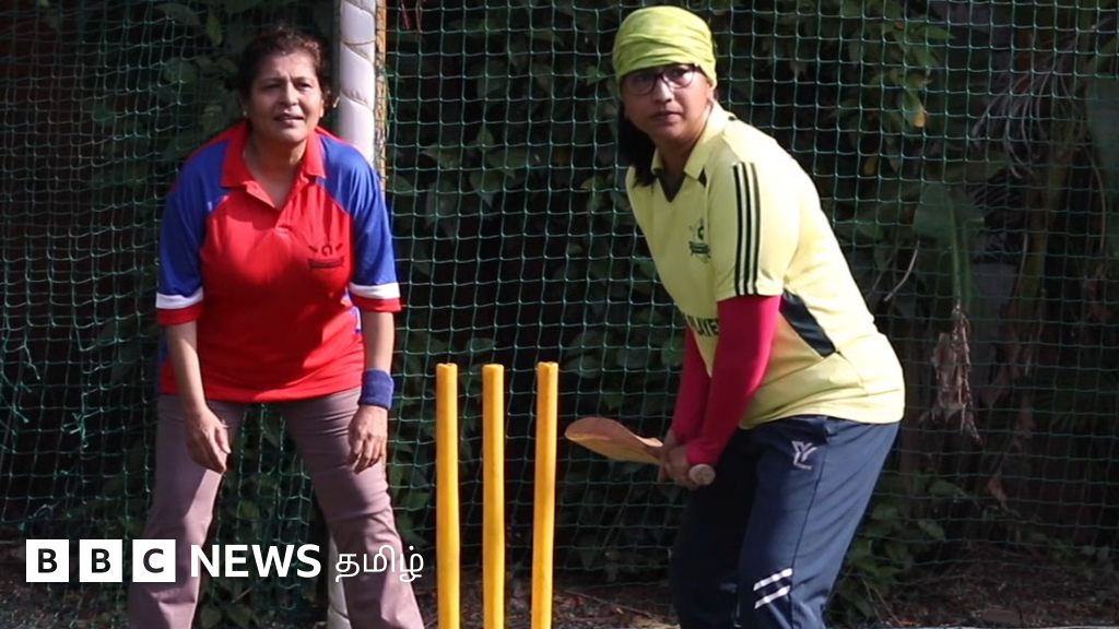பாட்டி முதல் பேத்தி வரை: பெண்களின் பிரத்யேக கிரிக்கெட் கிளப் உருவானது எப்படி?