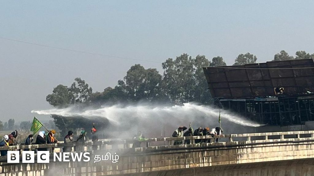 டெல்லி செல்ல விடாமல் தொடர்ந்து தடுக்கும் போலீஸ் - விவசாயிகளின் அடுத்த திட்டம் என்ன?