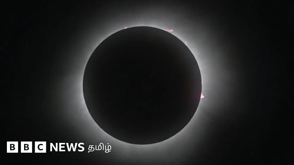 சூரிய கிரகணம்: பகல் நேரத்தில் அமெரிக்கா இருளில் மூழ்கிய நிசப்தமான தருணம் - கண்ணைக் கவரும் புகைப்படங்கள்