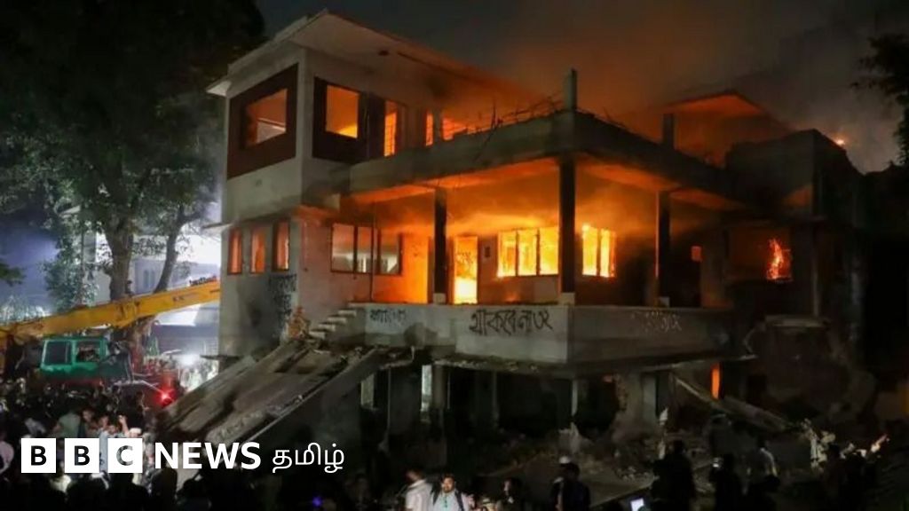 வங்கதேசத்தில் மீண்டும் வெடித்த வன்முறை: ஷேக் முஜிபுர் ரஹ்மானின் வீடு தீயிட்டு எரிப்பு - ஷேக் ஹசீனா கூறியது என்ன?