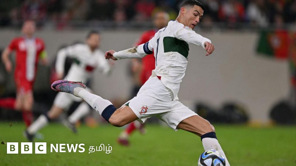 சர்வதேச கால்பந்தில் மீண்டும் முத்திரை பதிக்கும் ரொனால்டோ - யூரோ தகுதிச்சுற்றில் சாதனைமேல் சாதனை