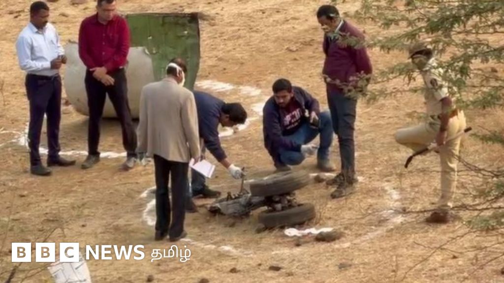 அஜித் பவார் பயணித்த விமானத்தின் 'கருப்புப் பெட்டி' கிடைத்தது 