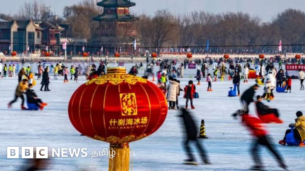 சீனாவில் கோவிட் தொற்றுக்கு தங்களை வலிந்து உள்ளாக்கி கொள்ளும் இளைஞர்கள்