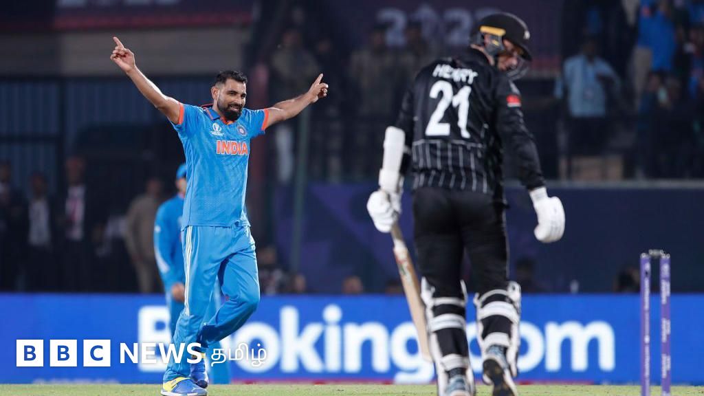 இந்திய பந்துவீச்சாளர்கள் எதிரணியின் ஸ்டம்புகளை சிதறடித்து மிரட்டிய 9 தருணங்கள்