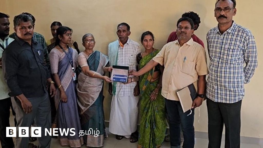 தமிழ்நாட்டுக்கு வழி தவறி வந்து கொத்தடிமையாக இருந்த அப்பாராவ் குடும்பத்துடன் சேர்ந்தார்