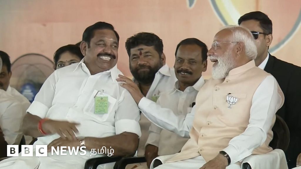 மோதியுடன் ஒரே மேடையில் தோன்றிய எடப்பாடி பழனிசாமி, டிடிவி தினகரன் பேசியது என்ன? 