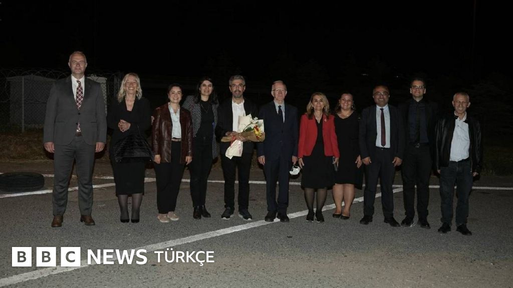 İstanbul Barosu Yönetim Kurulu üyesi Fırat Epözdemir tahliye edildi