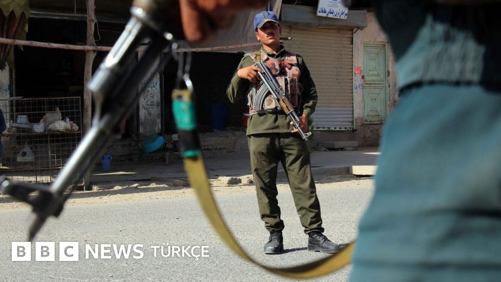 Afganistan hükümetinden Talibanla bayram ateşkesi Afganistan hükümetinden Talibanla bayram ateşkesi