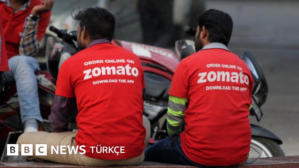 Hindu müşteri sürücü Müslüman olduğu için yemek siparişini reddetti, ‘Yemeğin dini yoktur’ yanıtını aldı Hindu müşteri sürücü Müslüman olduğu için yemek siparişini reddetti, ‘Yemeğin dini yoktur’ yanıtını aldı