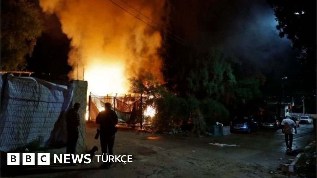 Hamas, İsrail'in Gazze'deki operasyonuna roket saldırılarıyla yanıt verdi