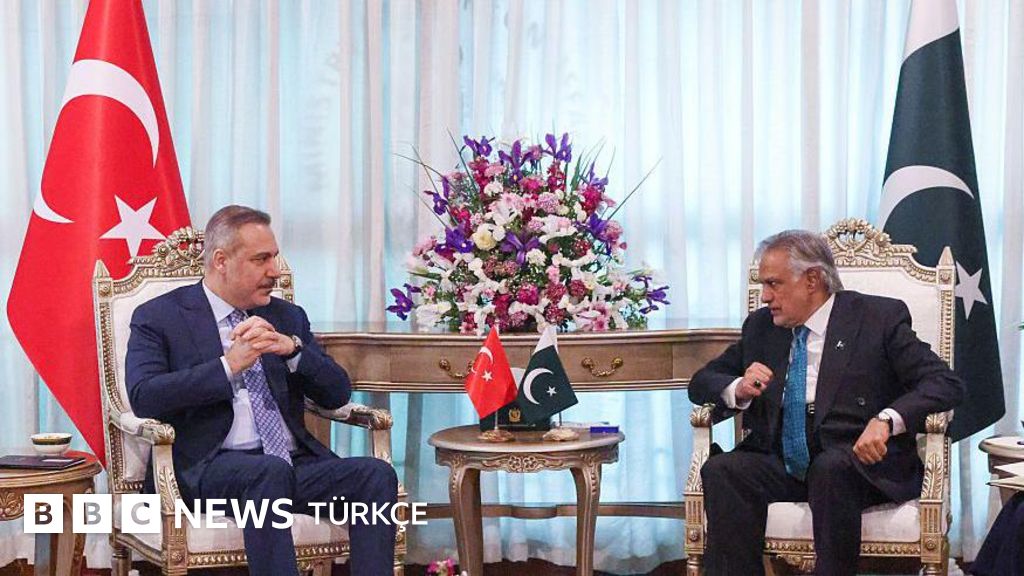 Türkiye, Pakistan, Mısır ve Suudi Arabistan dışişleri bakanları İslamabad'da biraraya gelecek