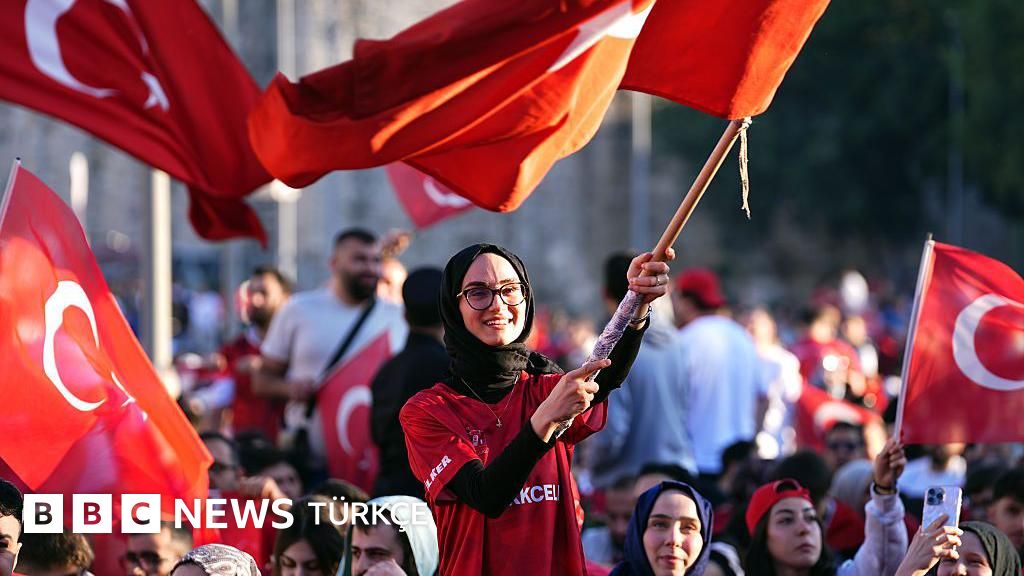 Turkey eliminated from World Cup after losing to Paraguay