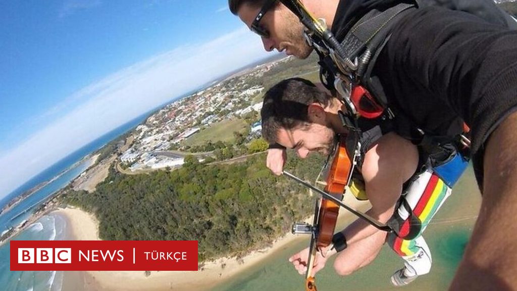 Fucking While Sky Diving