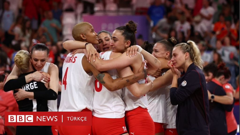 Turchia-Italia: i Sultans du Net in campo per la finale di pallavolo alle Olimpiadi di Parigi 2024