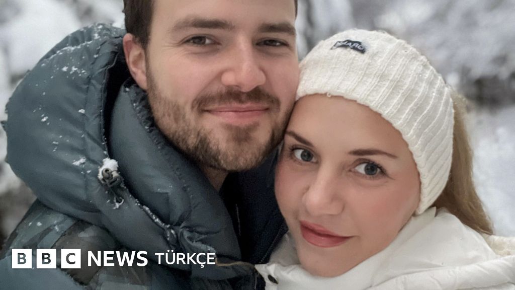 'Çıkmaya başlarken erkek arkadaşıma yaşımı söylemedim. İlişkiyi bitirir diye endişelendim'