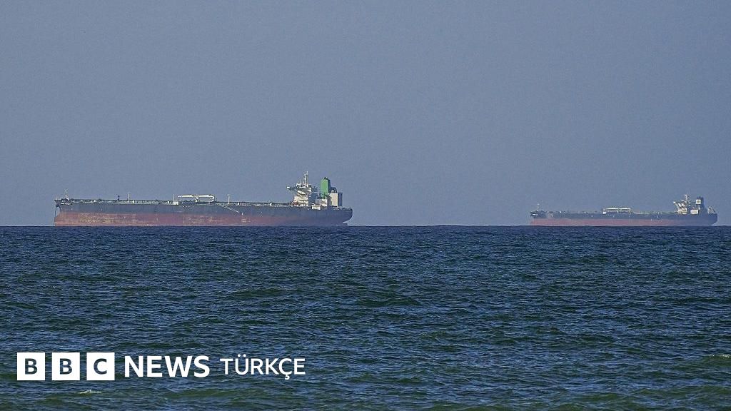 İran Hürmüz Boğazı'nı açtığını duyurdu