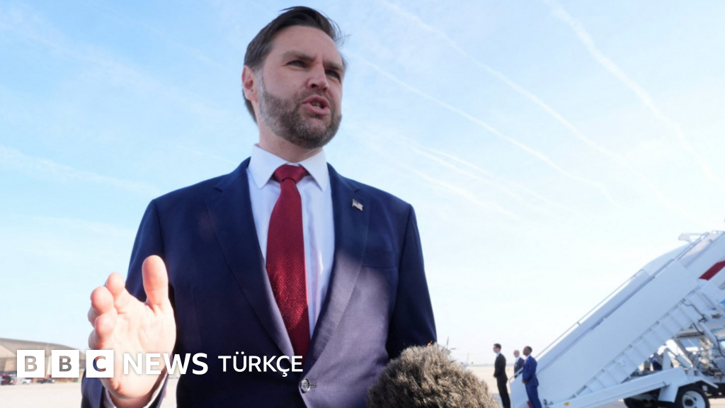 Pakistan'a yola çıkan Vance'dan İran'a mesaj: 'Bizi kandırmaya çalışmayın'