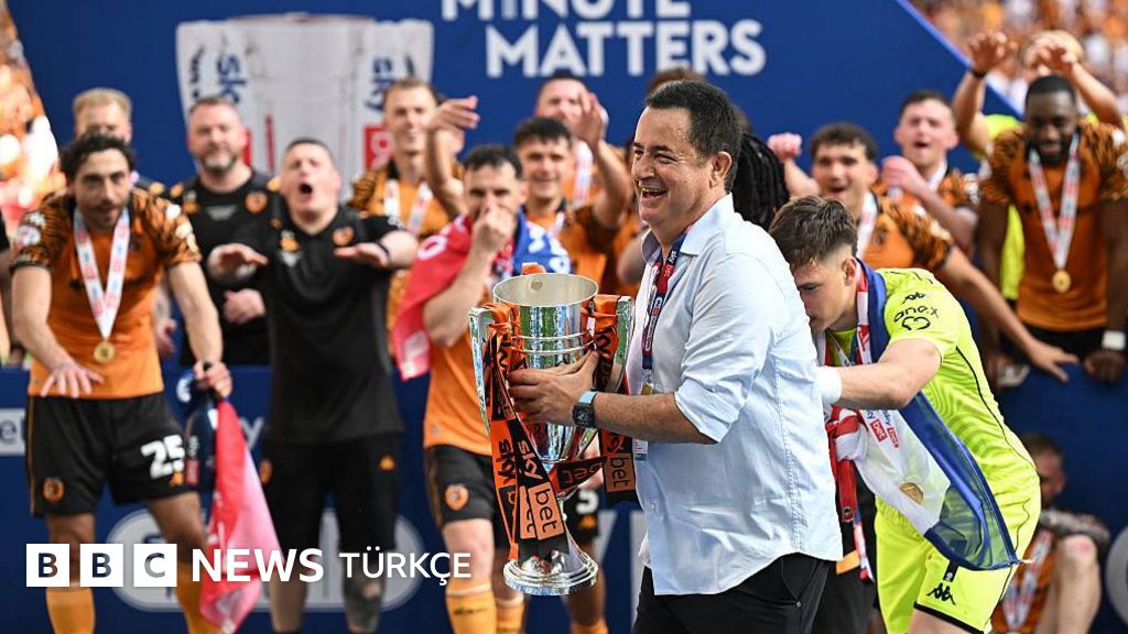 Acun Ilıcalı'nın Hull City'si Premier Lig'de