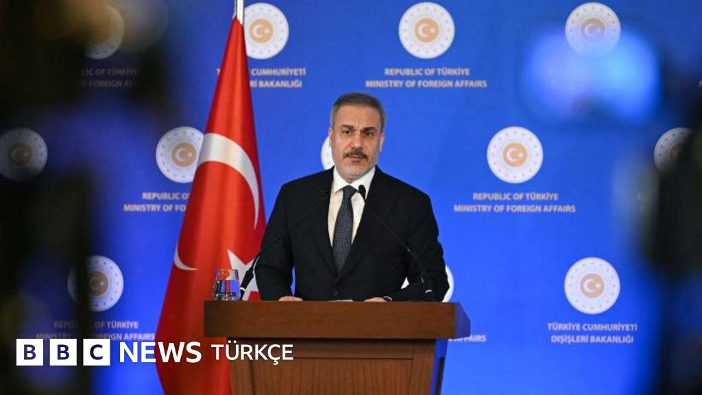 Hakan Fidan'ın Kiev ziyareti: Türkiye, Rusya ve Ukrayna arasında mekik diplomasisi mi başlatıyor?