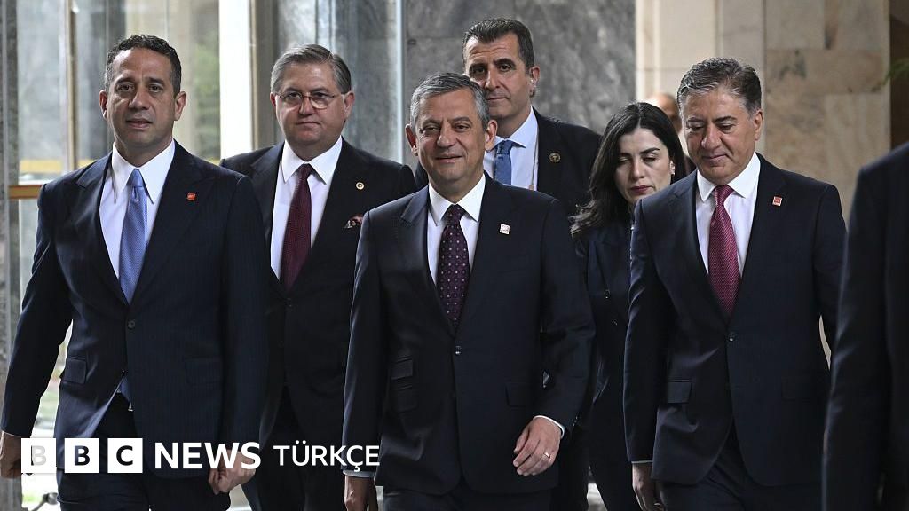 CHP'nin yol haritası: Muhalefet  'demokrasi cephesi'nde buluşacak