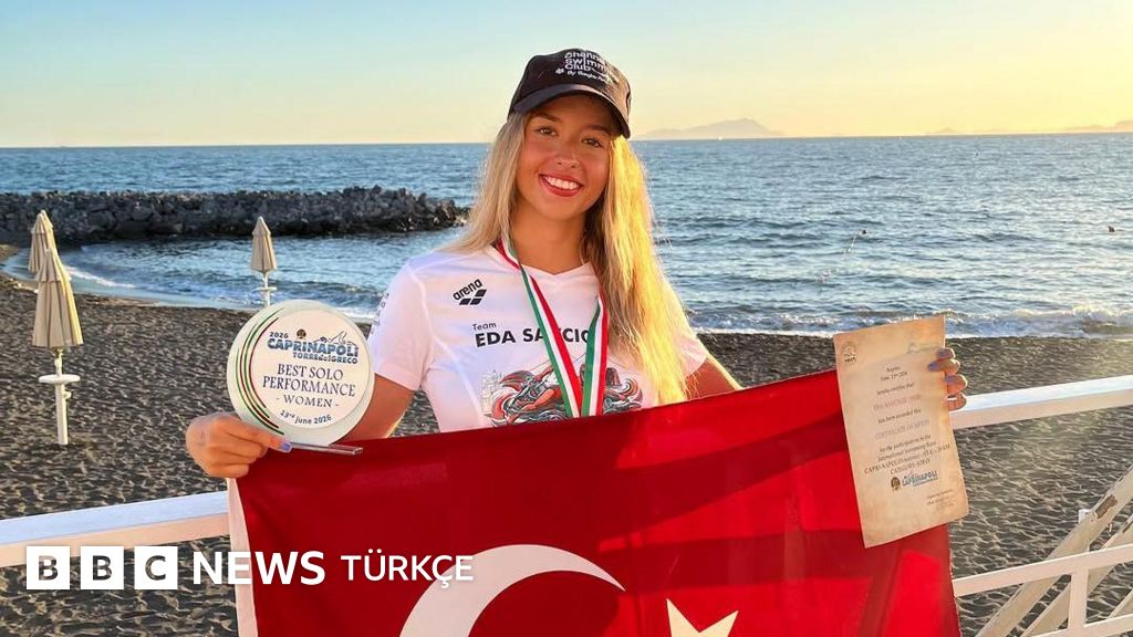 İtalya'da açık su yüzme yarışında tarihi başarı elde eden Eda Savcıgil kimdir?