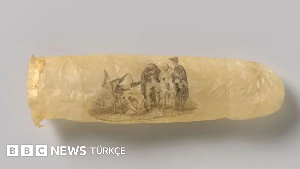 Amsterdam'daki müzede yaklaşık 200 yıllık prezervatif sergileniyor