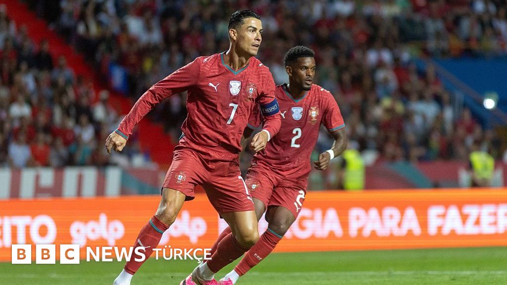 Daha uzun, daha hızlı, daha yaşlı: Elit futbolcuların vücutları 50 yılda nasıl değişti?