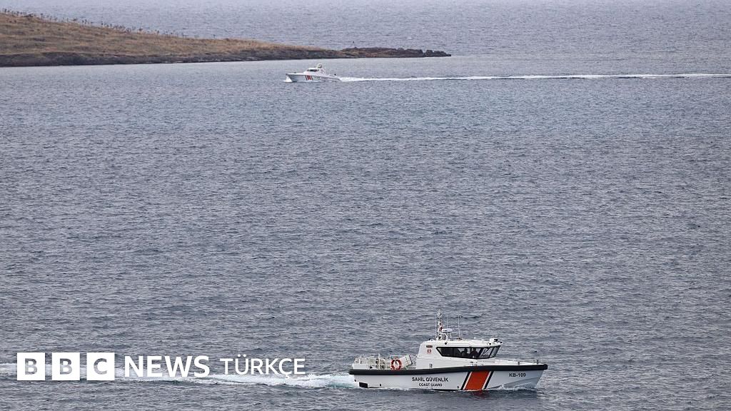 Ege'de göçmenleri taşıyan bot battı: 19 kişi hayatını kaybetti