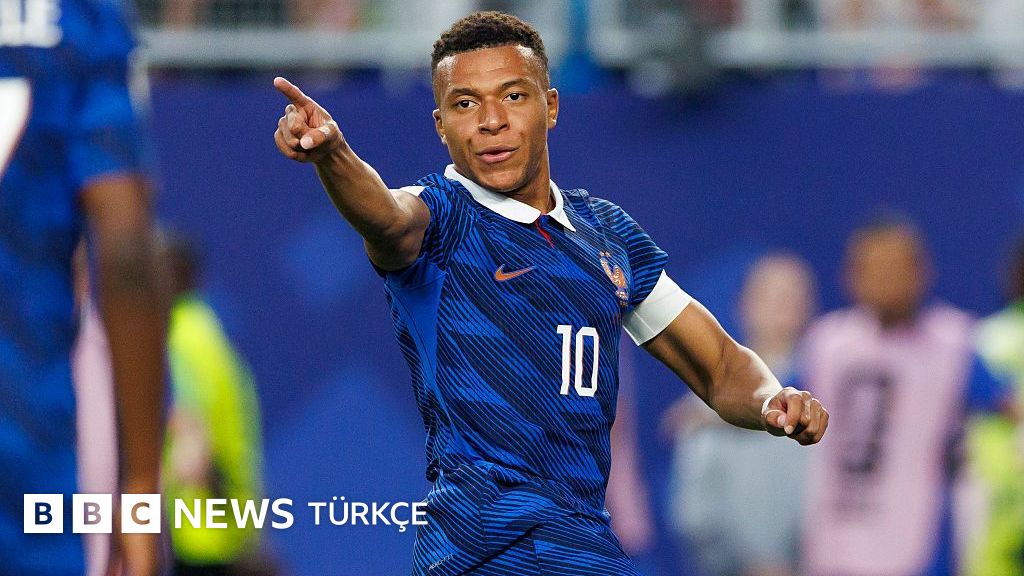 Mbappe'nin golleriyle Fransa, Irak'ı rahat geçti