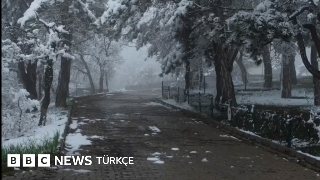 Pazar günü Türkiye'nin neredeyse tamamı için yağış uyarısı
