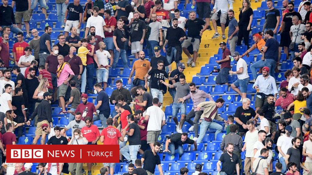 La Francia vieta l'ingresso nel Paese ai tifosi della Lazio: il motivo sono i cori fascisti e i saluti nazisti
