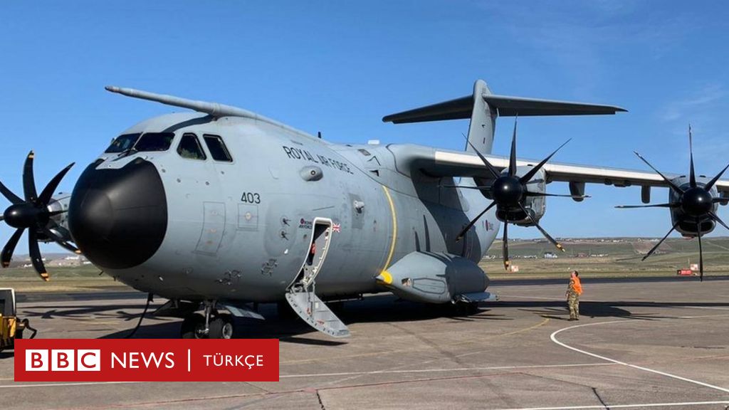 İngiltere, 84 tonluk koruyucu malzemeleri almak için İstanbul'a uçak gönderdi - BBC News Türkçe