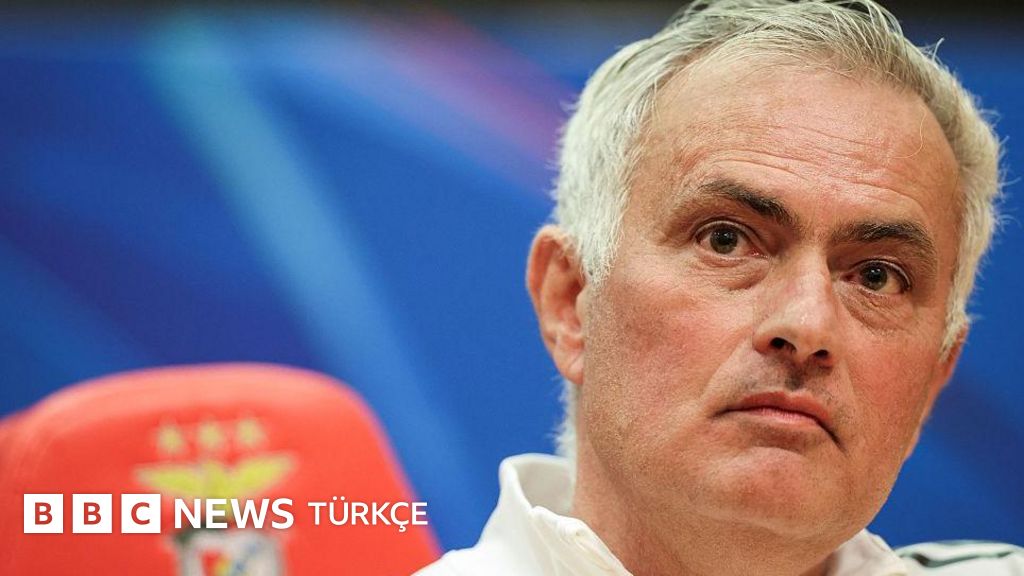 Real Madrid, Mourinho ile üç yıllık anlaşmayı doğruladı