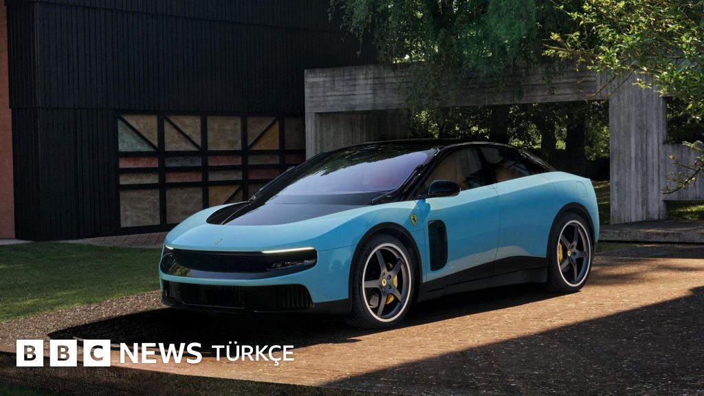 Ferrari ilk elektrikli aracını tanıttı, hisse senetleri değer kaybetti