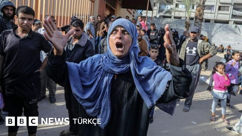 Gazze'de yardım merkezine saldırı: Onlarca ölü ve yaralı var