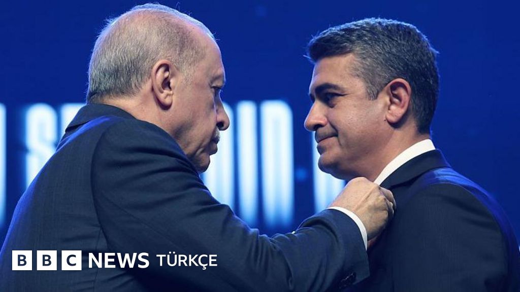 CHP'li Haymana Belediye Başkanı Levent Koç AKP'ye katıldı  - BBC News Türkçe