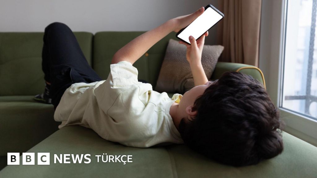 Dünyada ilk kez bir ülkede 16 yaş altına sosyal medya yasağı başladı