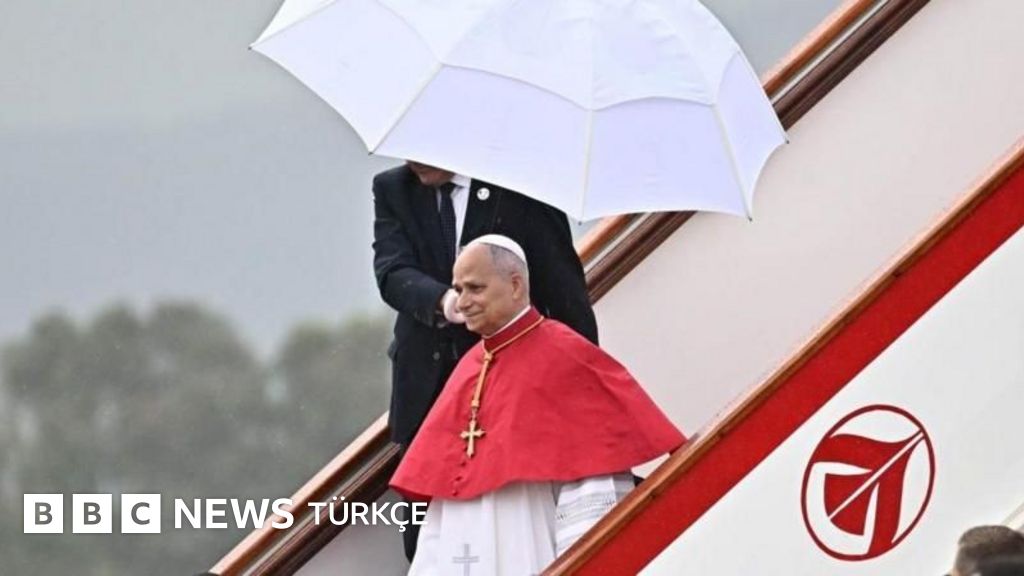 İtalya Başbakanı Meloni: Trump'ın Papa hakkındaki sözleri kabul edilemez