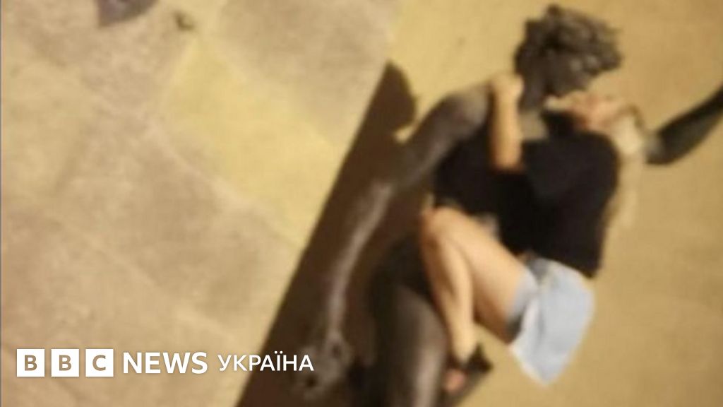 Кәрі жалаңаш және семіз адамдардың суреттері