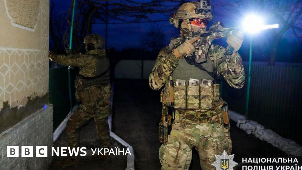 Чоловік з автомата розстріляв військових ТЦК і поліцейських. Біля Рівного почалась спецоперація