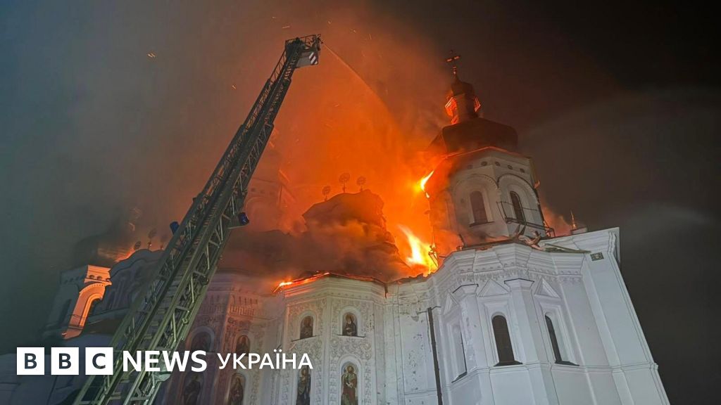 Печерська лавра і житлові висотки, 4 загиблих. У Харкові загинули 5 рятувальників
