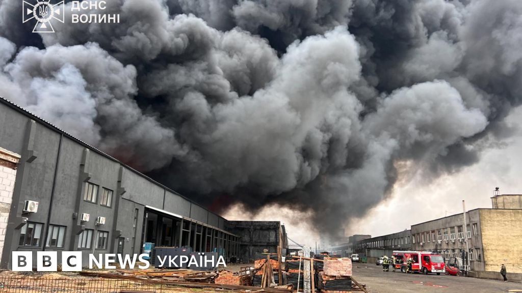 Удар Росії: 4 загиблих біля Золотоноші, прильоти на Закарпатті, Тернопільщині, в Бурштині, біля Львова і на Буковині
