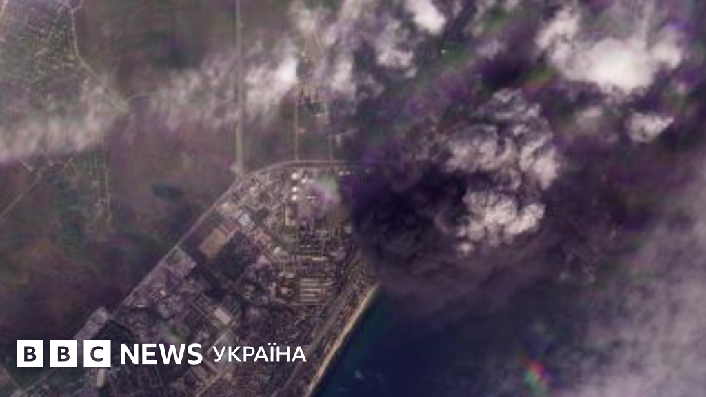 Нафтобаза у Феодосії горить третій день після українського удару. Що відомо